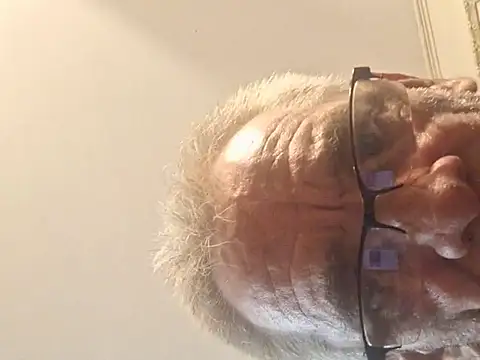 Snapshot of highstepper500 chatting on September 20, 4:13 am highstepper500 online show from September 20, 4:13 am