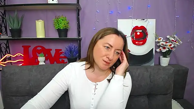 Abby Taylorr online show from March 12, 10:16 am