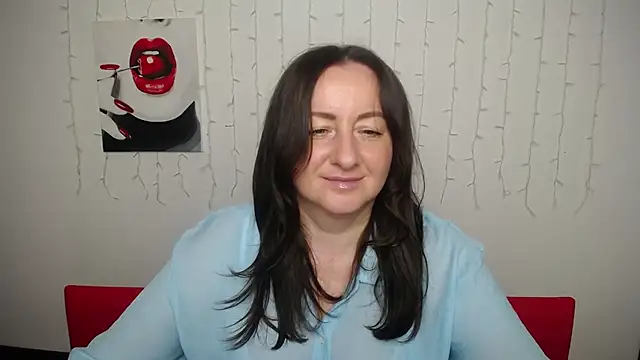 Snapshot of Abby_Taylorr chatting on July 9, 6:28 am Abby Taylorr online show from July 9, 6:28 am
