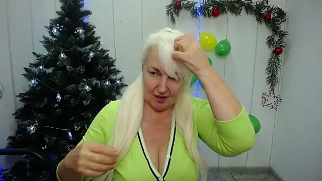 BlondyLeeBest online show from January 12, 10:33 pm