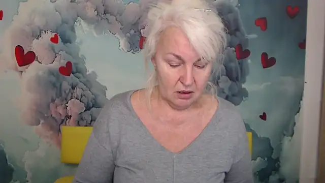 BlondyLeeBest online show from March 1, 7:15 pm