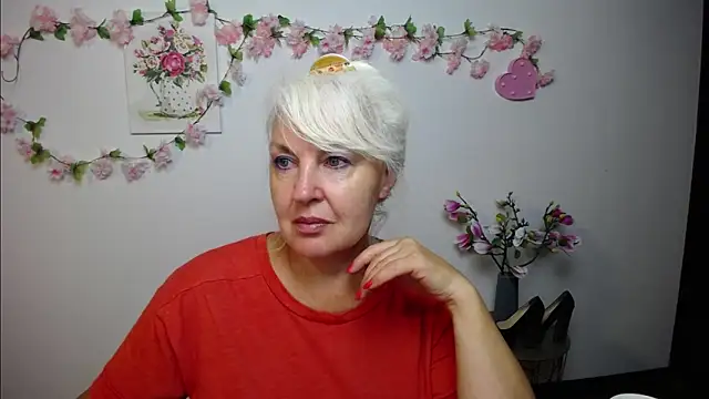 BlondyLeeBest online show from September 9, 6:18 pm