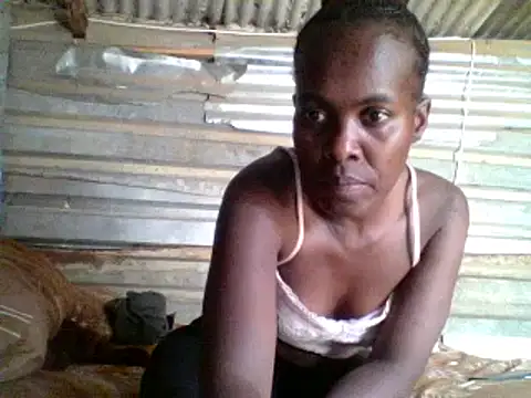 Snapshot of hairybushpussyxx1 chatting on December 3, 1:43 pm hairybushpussyxx1 online show from December 3, 1:43 pm