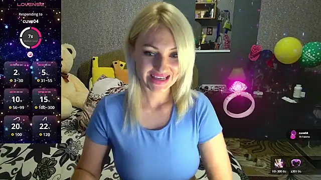 Snapshot of annagreeneyess chatting on August 2, 2:26 pm annagreeneyess online show from August 2, 2:26 pm