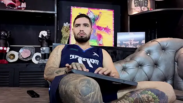 matteosantos online show from September 21, 11:45 am