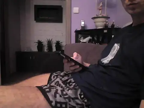 mikpeta online show from August 1, 9:03 pm