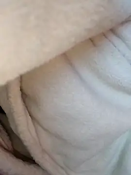 LoGaNfree88 online show from November 18, 2:39 am