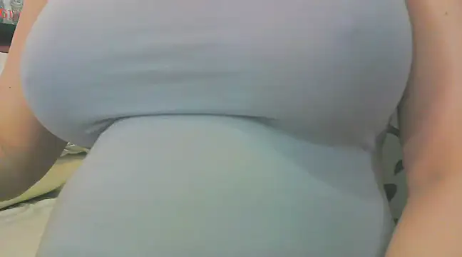 Snapshot of keepmepregnantT chatting on March 16, 10:00 am keepmepregnantT online show from March 16, 10:00 am