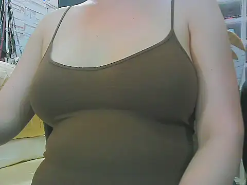 keepmepregnantT online show from July 24, 11:08 am