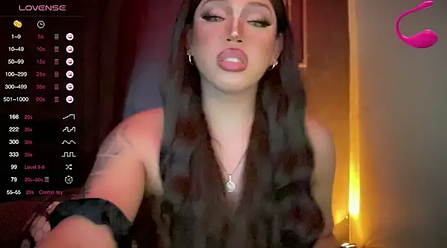 Snapshot of madam_agnes1 chatting on March 15, 10:57 am madam agnes1 online show from March 15, 10:57 am