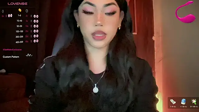 Snapshot of madam_agnes1 chatting on June 23, 9:02 pm madam agnes1 online show from June 23, 9:02 pm