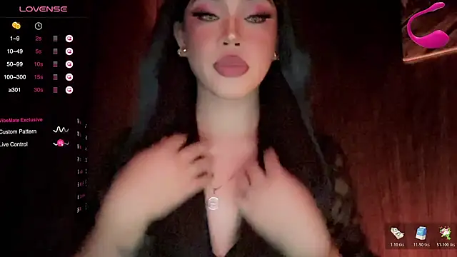 Snapshot of madam_agnes1 chatting on August 5, 8:22 pm madam agnes1 online show from August 5, 8:22 pm