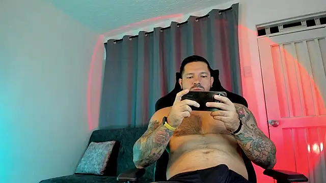 Pierre Vidal online show from September 23, 1:19 am