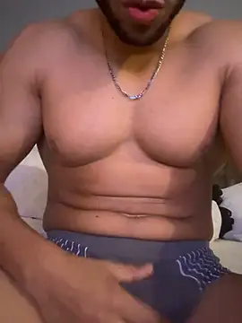 pimentfort77 online show from December 10, 7:26 am