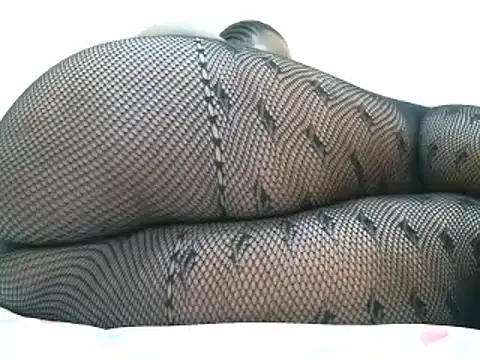 Snapshot of Naughty_Laurah chatting on December 18, 9:47 am Naughty Laurah online show from December 18, 9:47 am