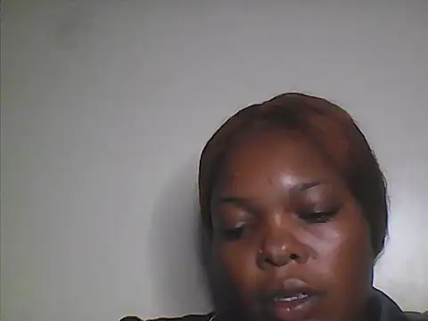 Snapshot of Naughty_Laurah chatting on November 29, 12:19 pm Naughty Laurah online show from November 29, 12:19 pm