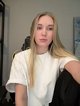 Snapshot of MariaTull chatting on January 6, 7:02 pm MariaTull online show from January 6, 7:02 pm