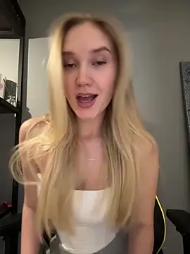 Snapshot of MariaTull chatting on February 19, 3:49 pm MariaTull online show from February 19, 3:49 pm