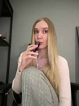 Snapshot of MariaTull chatting on March 19, 6:55 pm MariaTull online show from March 19, 6:55 pm