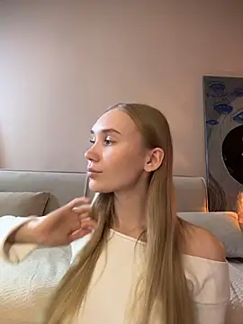 MariaTull online show from November 17, 1:50 pm