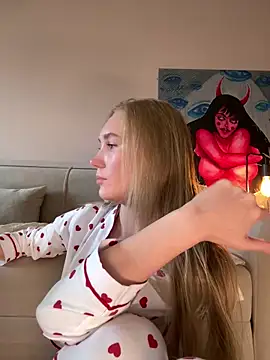 MariaTull online show from June 19, 3:16 pm