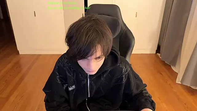 Snapshot of SasukeUhchiaa chatting on July 28, 9:14 pm SasukeUhchiaa online show from July 28, 9:14 pm