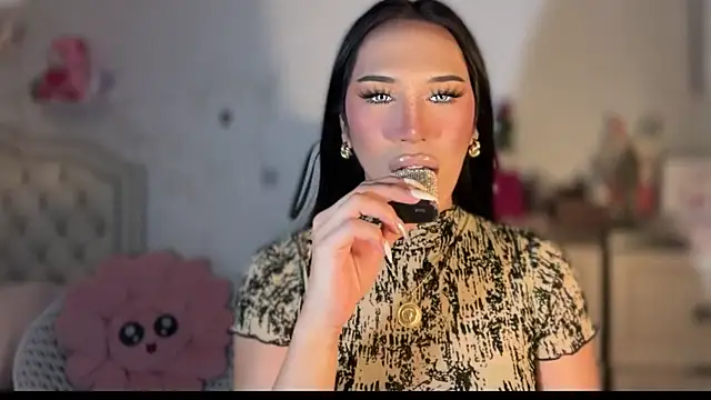 Ts glamxxxx online show from September 15, 12:38 pm