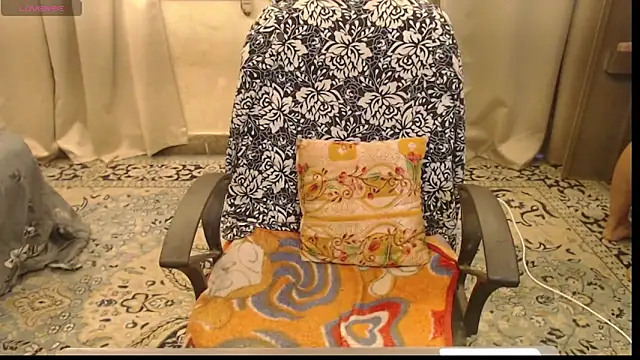 Snapshot of sexyrihana1 chatting on May 20, 6:30 am sexyrihana1 online show from May 20, 6:30 am