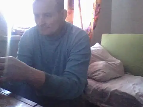 Snapshot of 185322 chatting on February 28, 12:31 pm 185322 online show from February 28, 12:31 pm