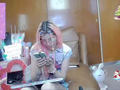 Skinygirl online show from October 21, 1:06 am