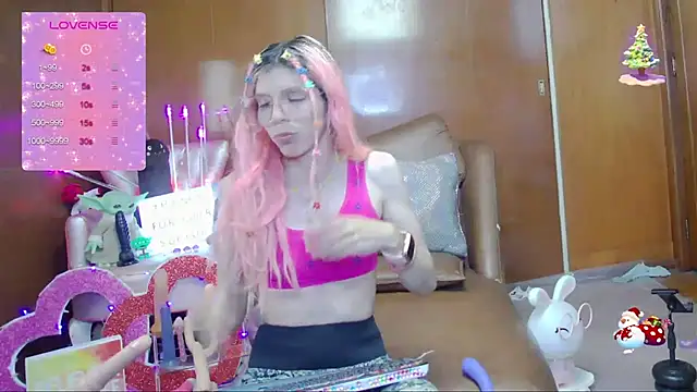 Skinygirl online show from October 23, 12:32 am