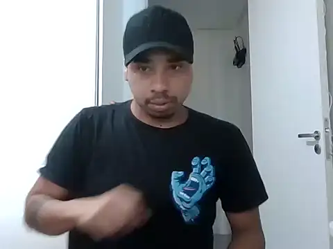 Snapshot of Juninho10c chatting on November 8, 4:29 pm Juninho10c online show from November 8, 4:29 pm