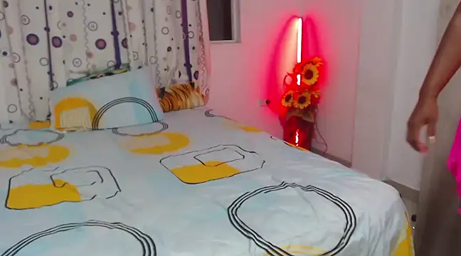 agatfox online show from December 29, 1:24 am