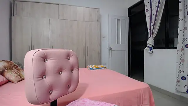 agatfox online show from February 15, 12:14 pm