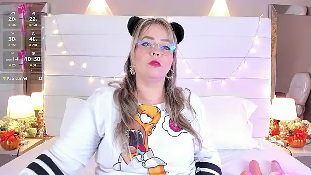 Charlotte93  online show from October 7, 12:24 pm