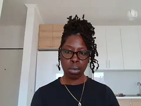 MadamIndigo online show from February 21, 10:38 am