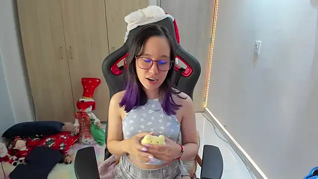 Anto herrera online show from December 18, 1:37 am