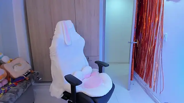 Anto herrera online show from November 4, 9:14 pm