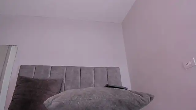 taylor suxx online show from October 31, 3:57 pm