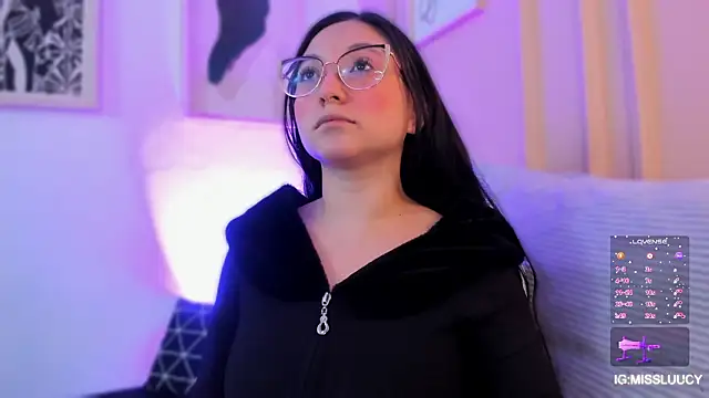 lucy neil online show from March 4, 2:39 am