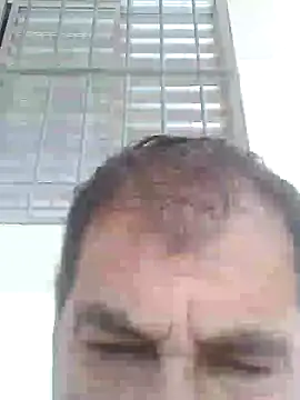 Peludo173317 online show from September 9, 1:43 pm