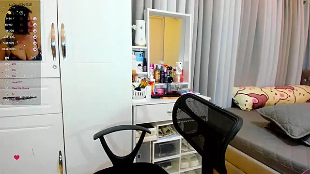 FuckDollNicky online show from December 10, 5:39 am