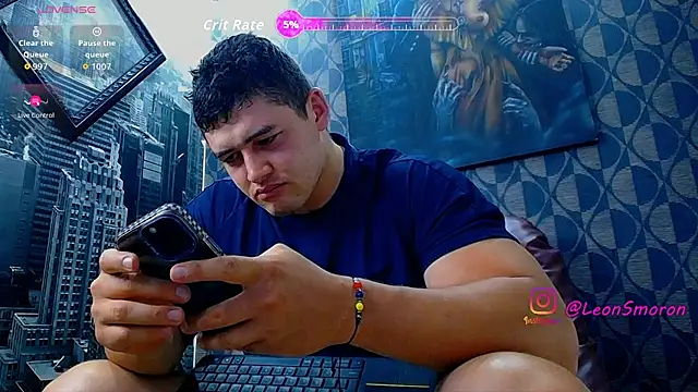Leonsmoron online show from July 28, 12:40 am