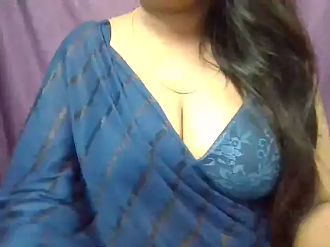 Snapshot of Roopshikha39 chatting on November 9, 7:12 pm Roopshikha39 online show from November 9, 7:12 pm