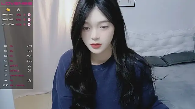 QiuPeiPeimmm online show from February 19, 11:28 am