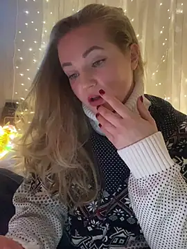 Lady  Maria online show from December 14, 6:41 pm