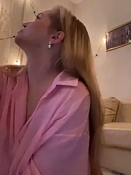 Lady  Maria online show from October 15, 3:56 pm