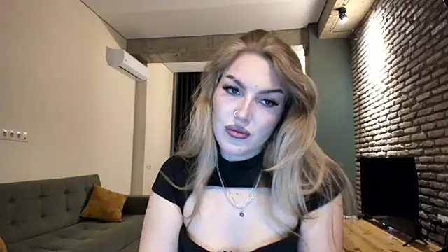 fifteenpoem online show from June 3, 2:25 am