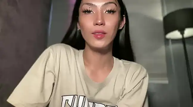 Bella Gordon online show from December 14, 8:13 am