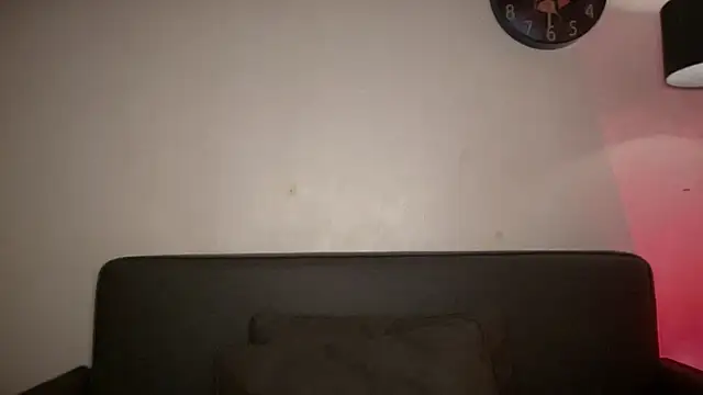 Bella Gordon online show from May 14, 6:31 am